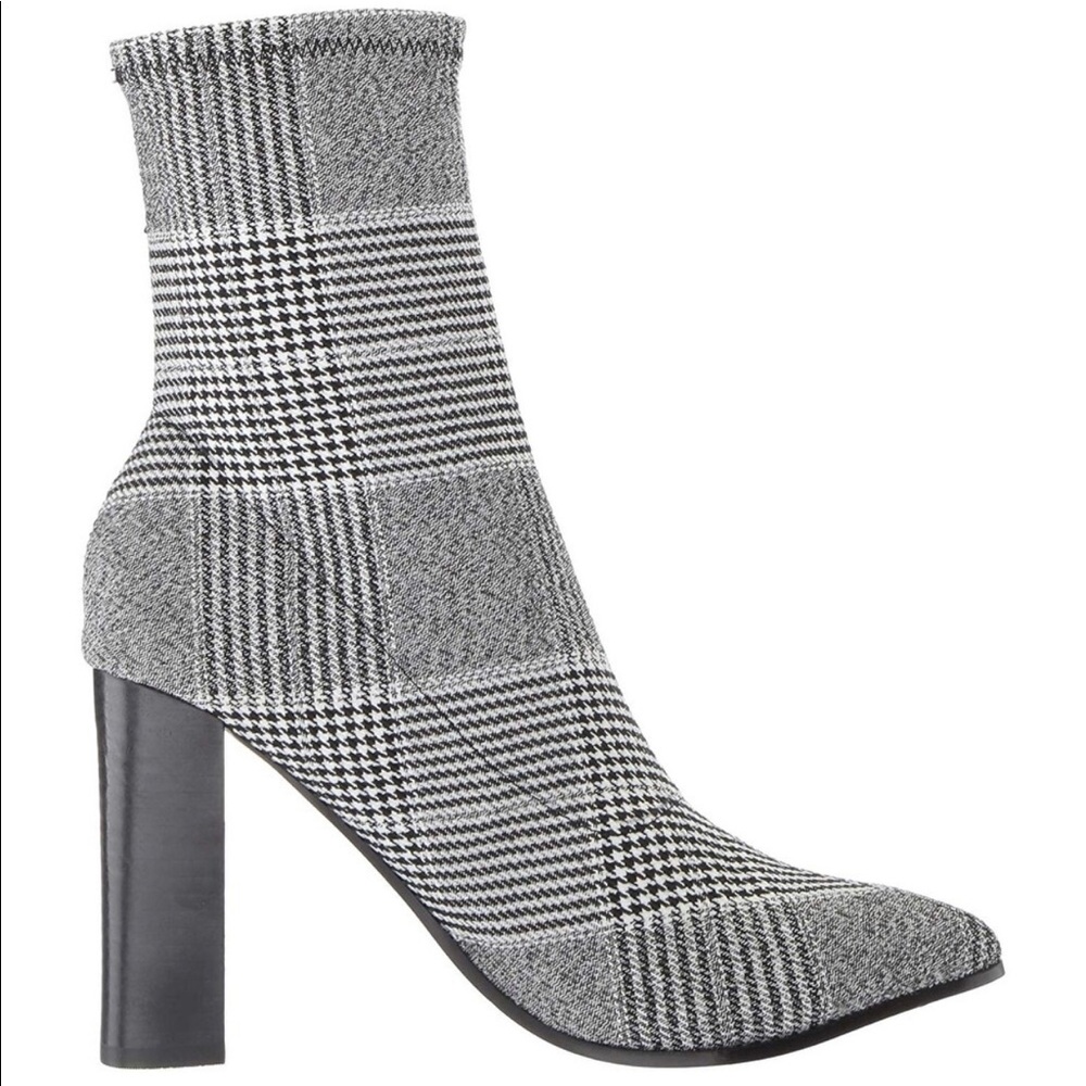 Fergie Women's Taryn Ankle Boot, Grey, Size 7.5